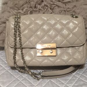 Michael Kors Lg chain Sloan bag